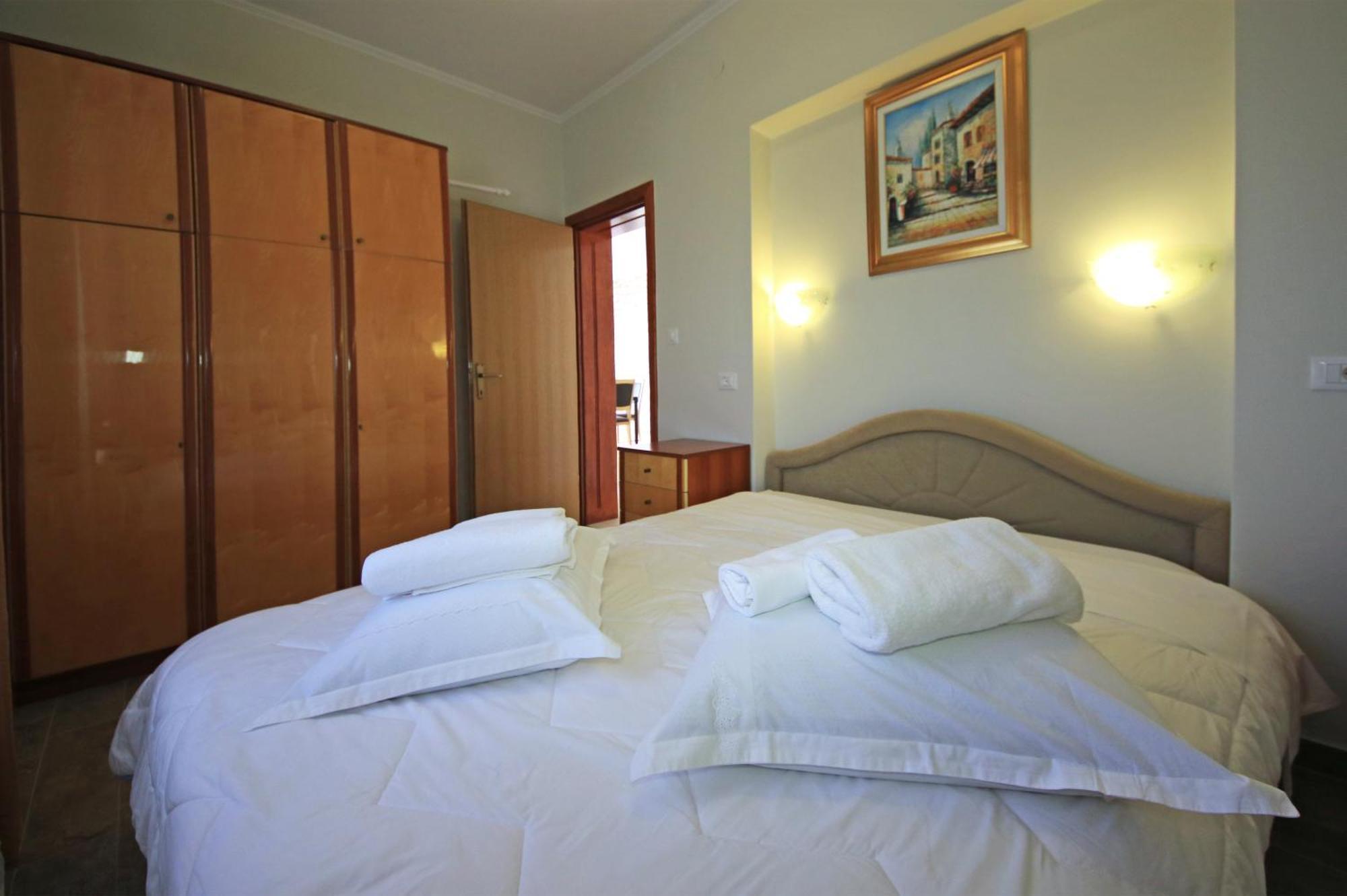 Apartments Superba Brodarica  Room photo